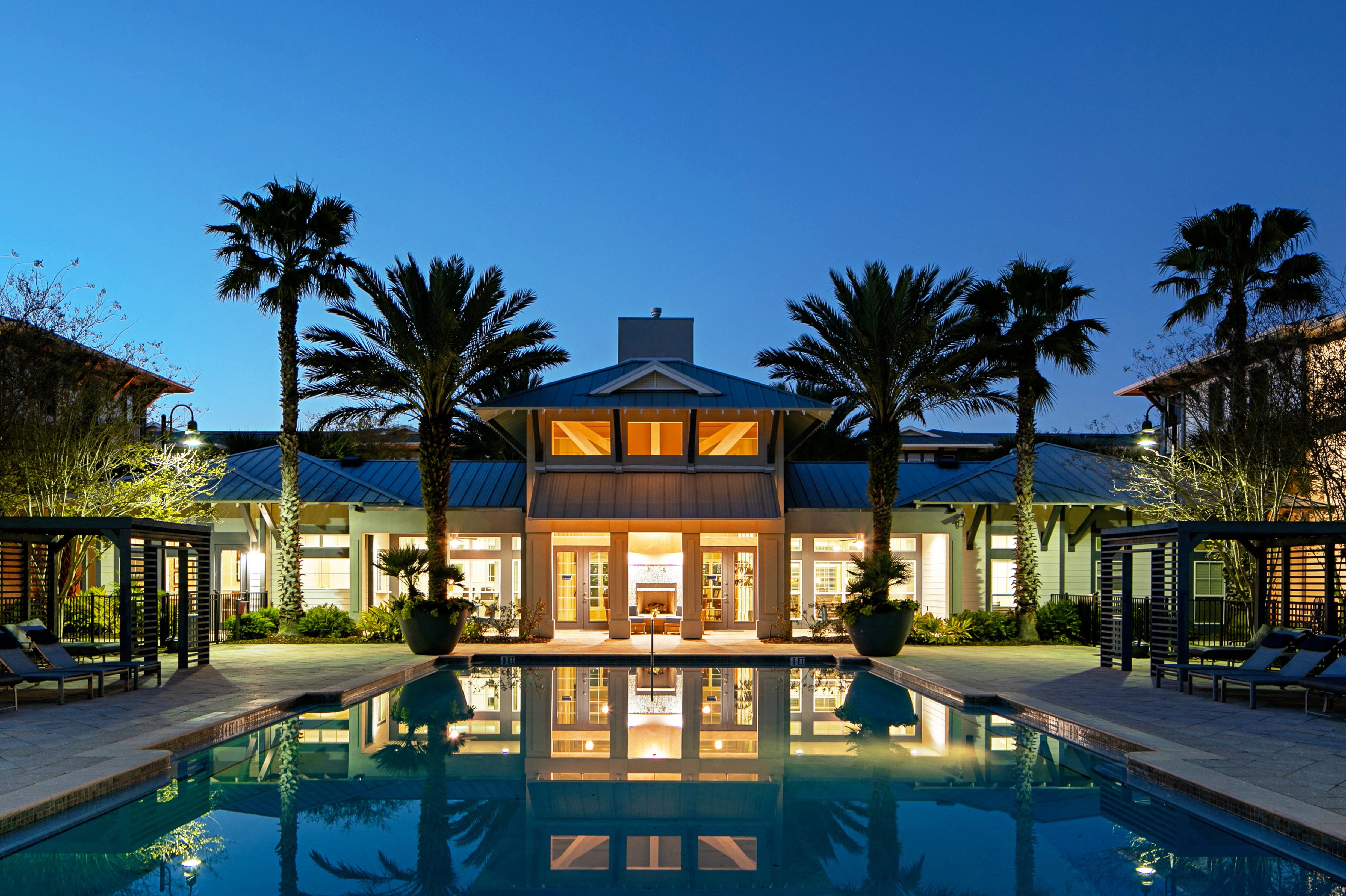 The Beach House Apartments in Jacksonville Beach, FL